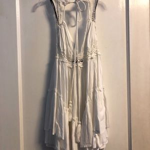 Forever 21 NEVER WORN white detailed dress